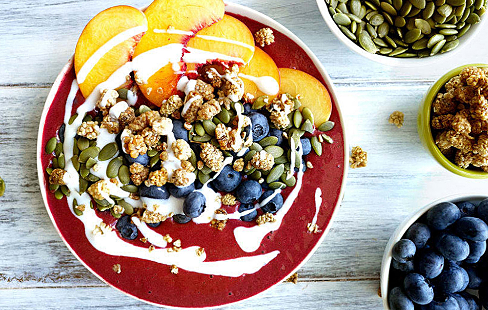 Beeren-Smoothie-Bowl